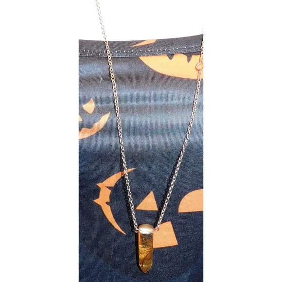 Handmade Fairycore Mossy Vine Resin Necklace - Picture 4 of 5